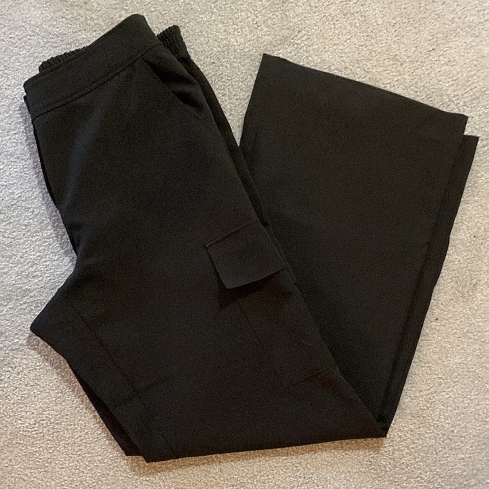 Black Wide-Leg Cargo Trousers